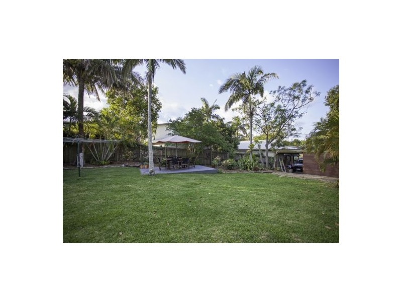 26 Kingfisher Street, Slade Point QLD 4740