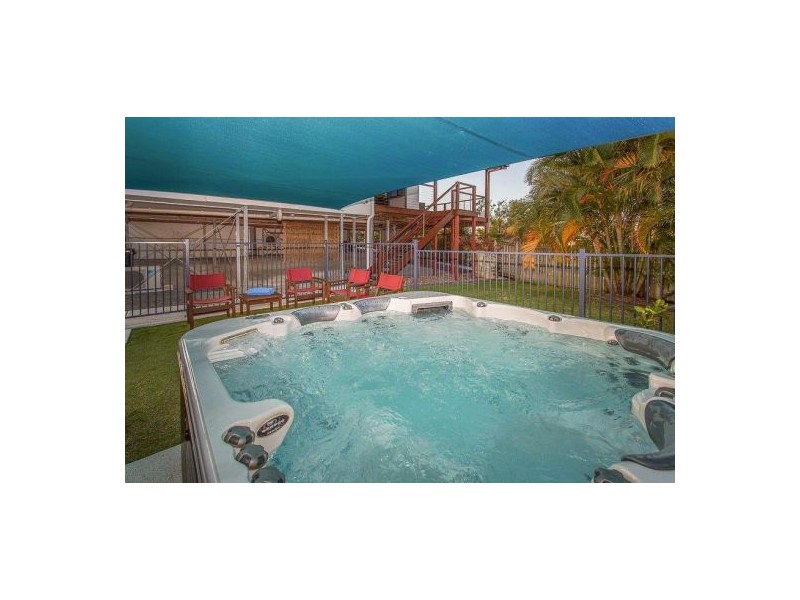 2 Inlet Way Court, Blacks Beach QLD 4740