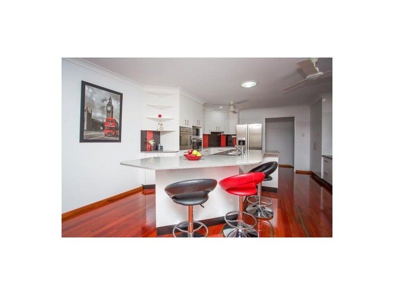 2 Inlet Way Court, Blacks Beach QLD 4740