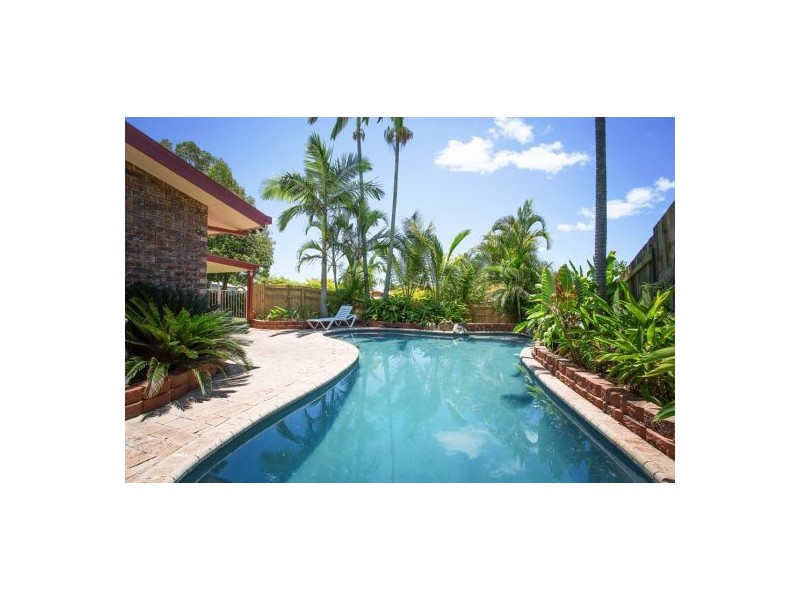 15 Benson Avenue, Mount Pleasant QLD 4740