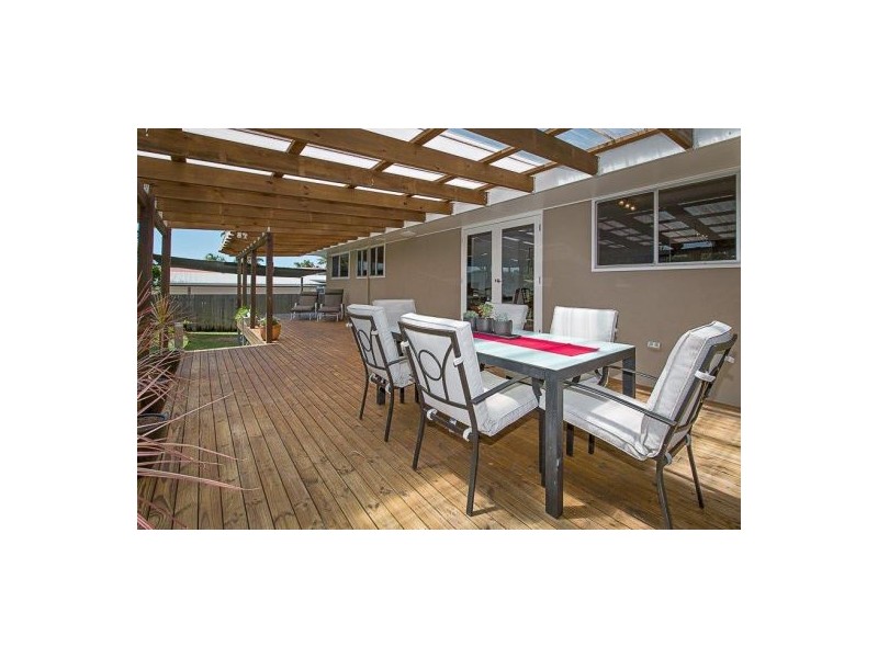 12 Coral Drive, Blacks Beach QLD 4740