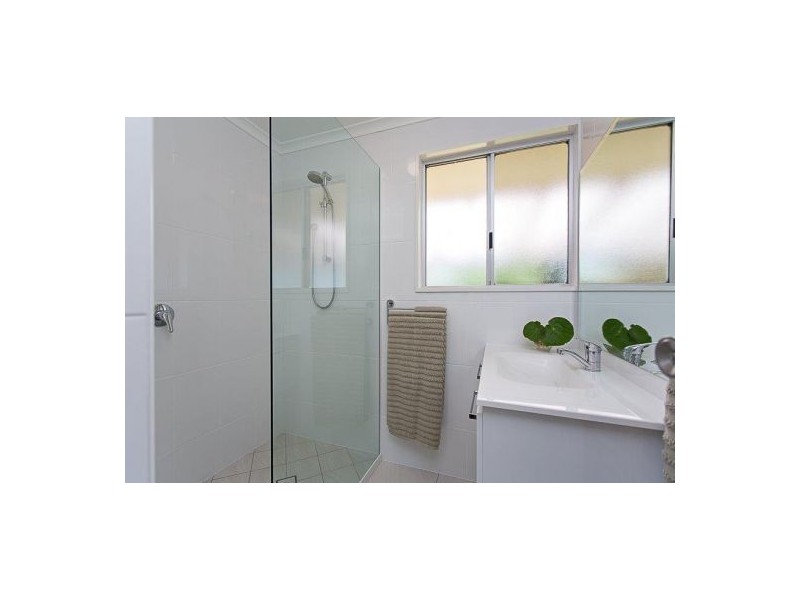 12 Coral Drive, Blacks Beach QLD 4740