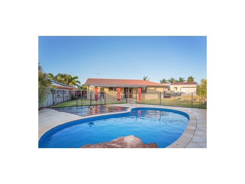 6 Shamic Court, Eimeo QLD 4740