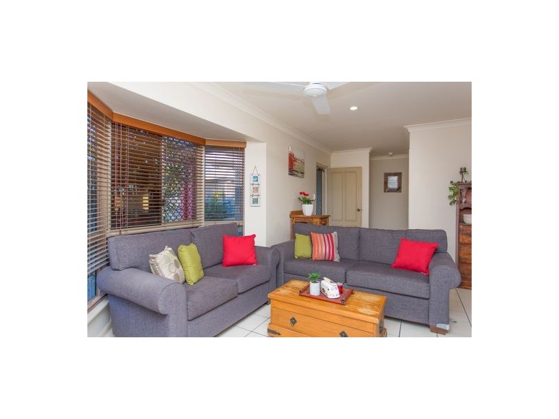 6 Shamic Court, Eimeo QLD 4740