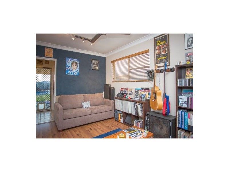 6 Shamic Court, Eimeo QLD 4740