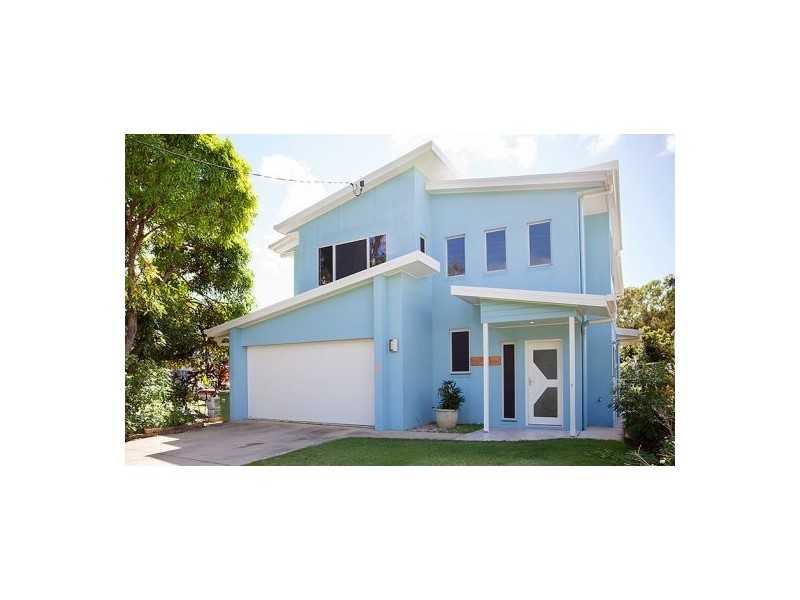 4. Prince Charles Avenue, Seaforth QLD 4741