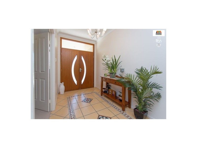 12 Centennial Drive, Glenella QLD 4740