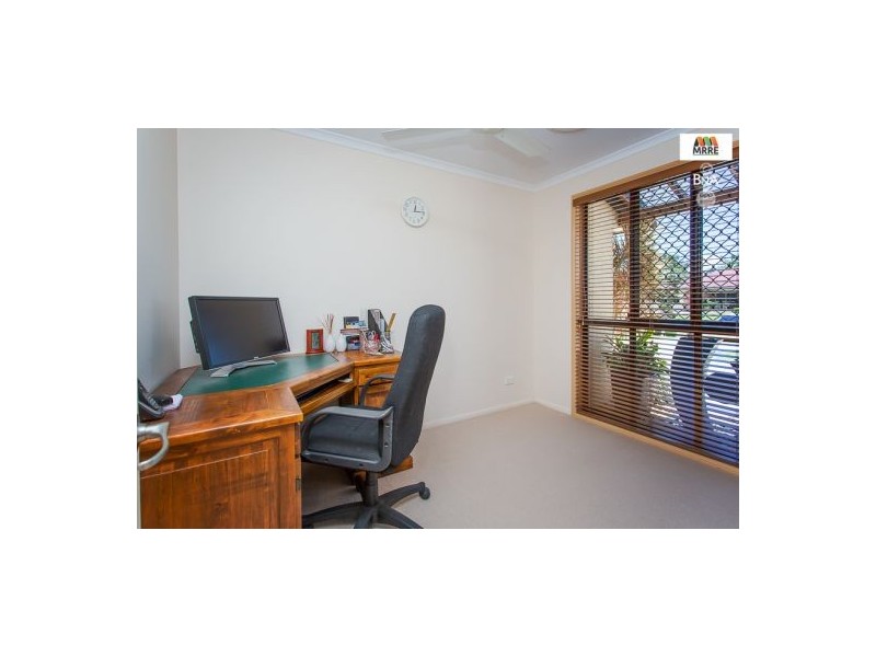 12 Centennial Drive, Glenella QLD 4740