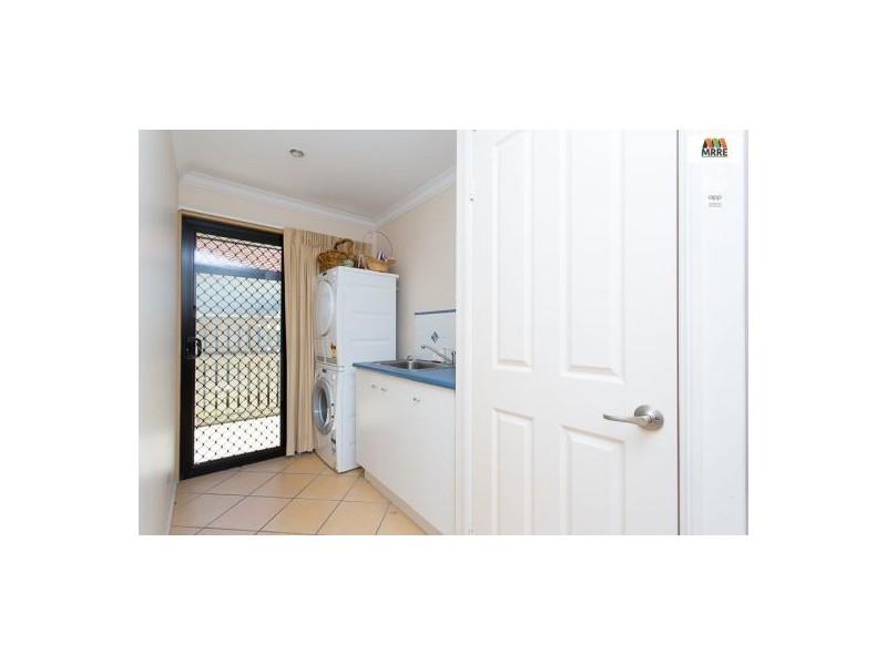 12 Centennial Drive, Glenella QLD 4740