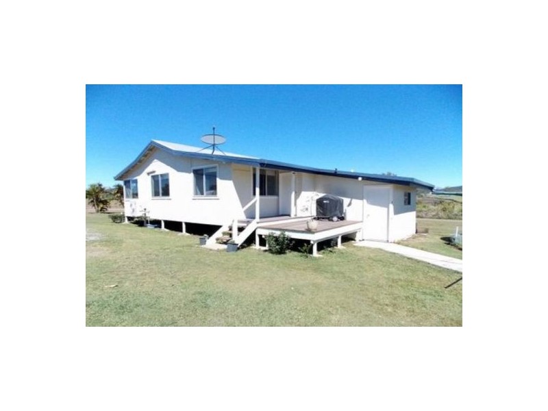 13 Miers Road, Seaforth QLD 4741
