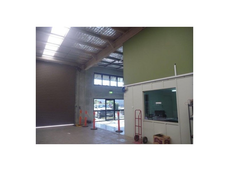 2/25-27 Transport Avenue, Paget QLD 4740