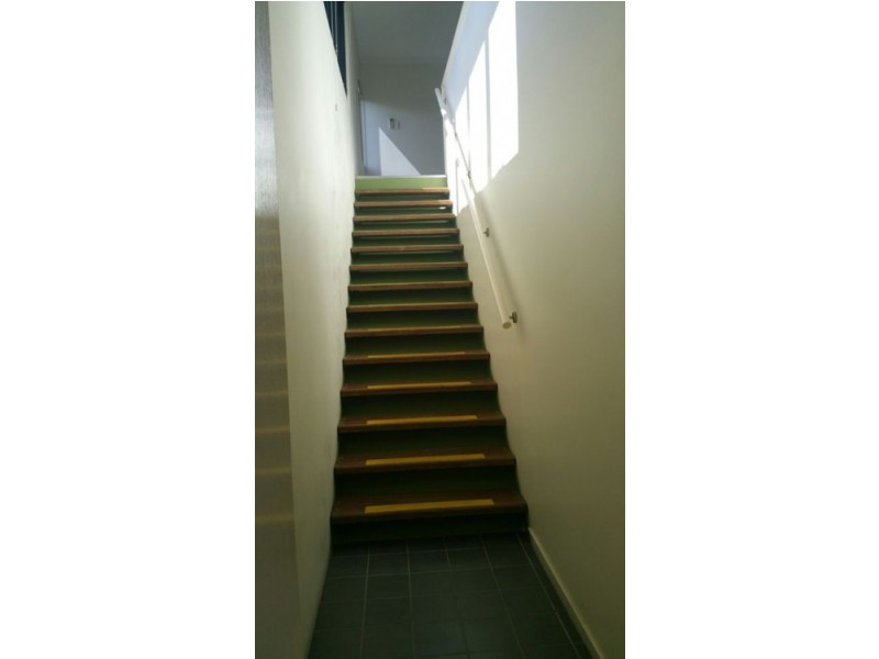 2/25-27 Transport Avenue, Paget QLD 4740