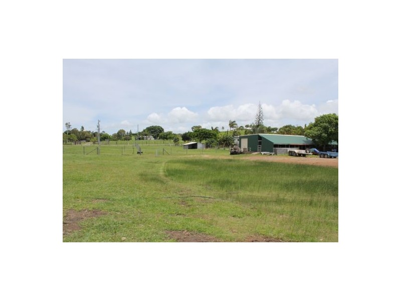 979 Hay Point Road, Hay Point QLD 4740