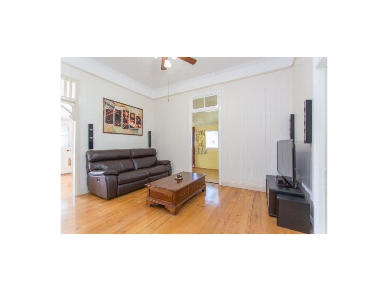 8 Boddington Street, Mackay QLD 4740