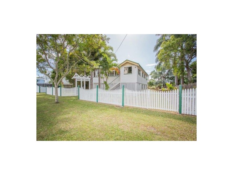 8 Boddington Street, Mackay QLD 4740