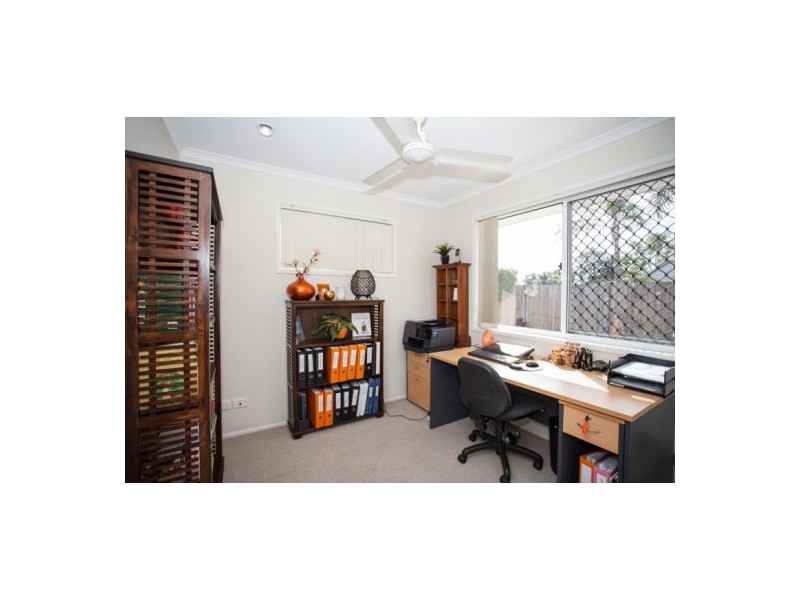 2/27 Lorraine Court, Andergrove QLD 4740