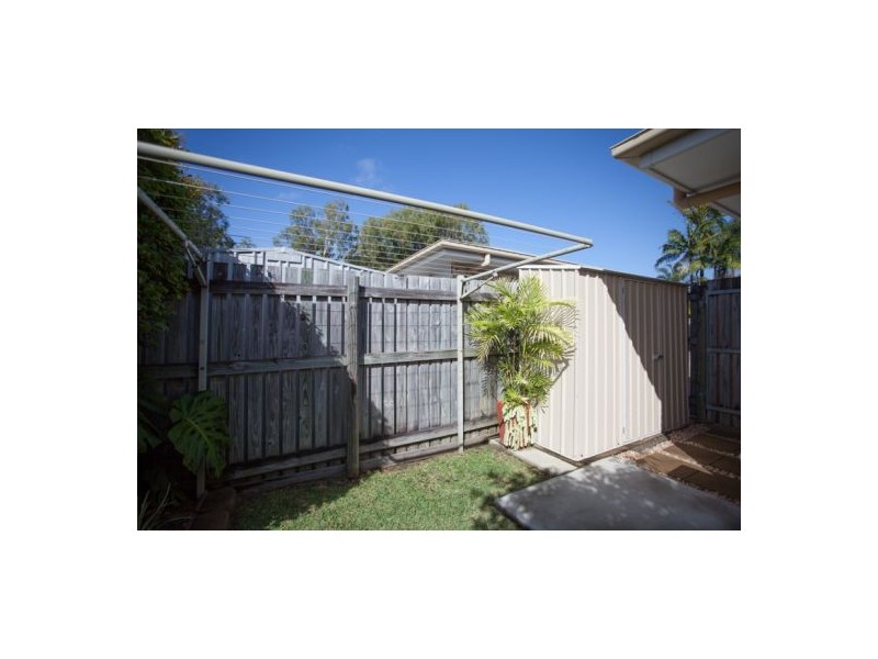 2/27 Lorraine Court, Andergrove QLD 4740