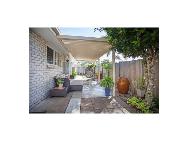 2/27 Lorraine Court, Andergrove QLD 4740