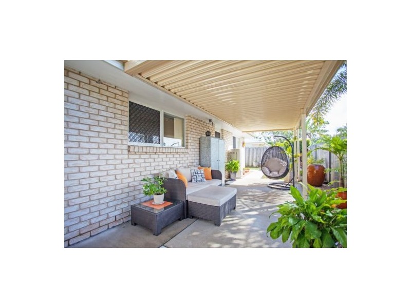 2/27 Lorraine Court, Andergrove QLD 4740