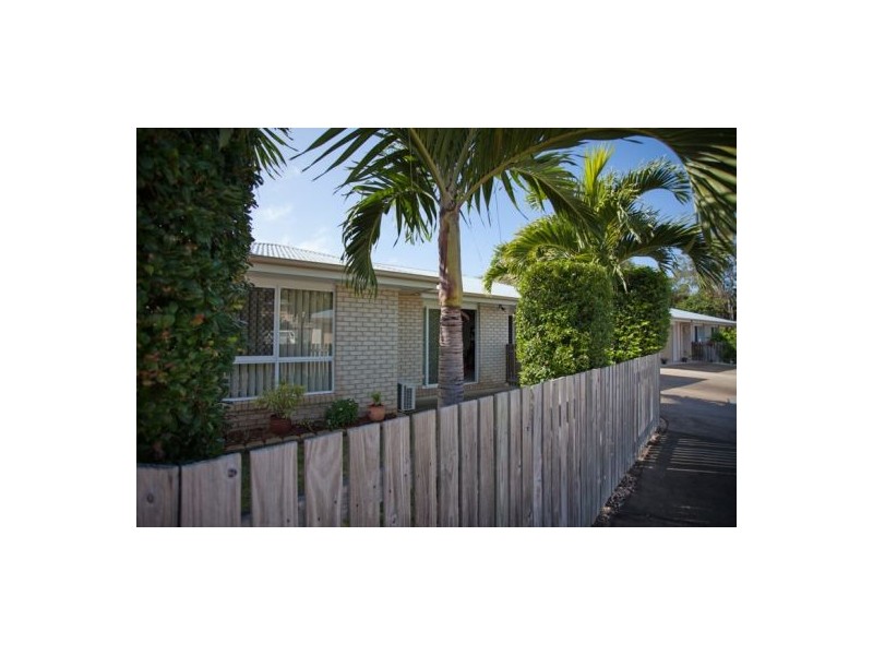 2/27 Lorraine Court, Andergrove QLD 4740