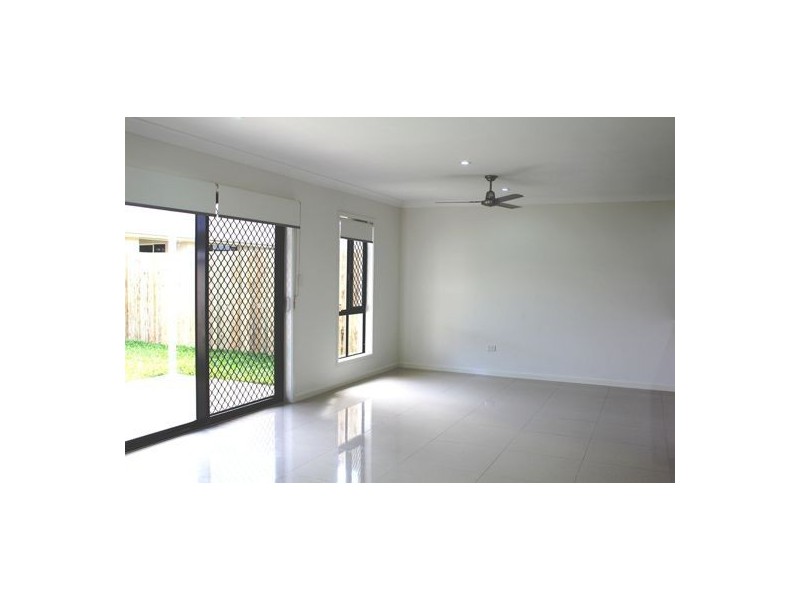 23 Narrabeen Street, Blacks Beach QLD 4740