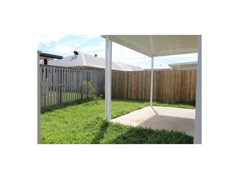 23 Narrabeen Street, Blacks Beach QLD 4740