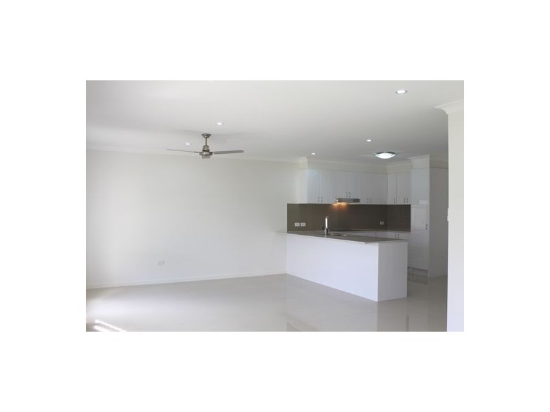 23 Narrabeen Street, Blacks Beach QLD 4740