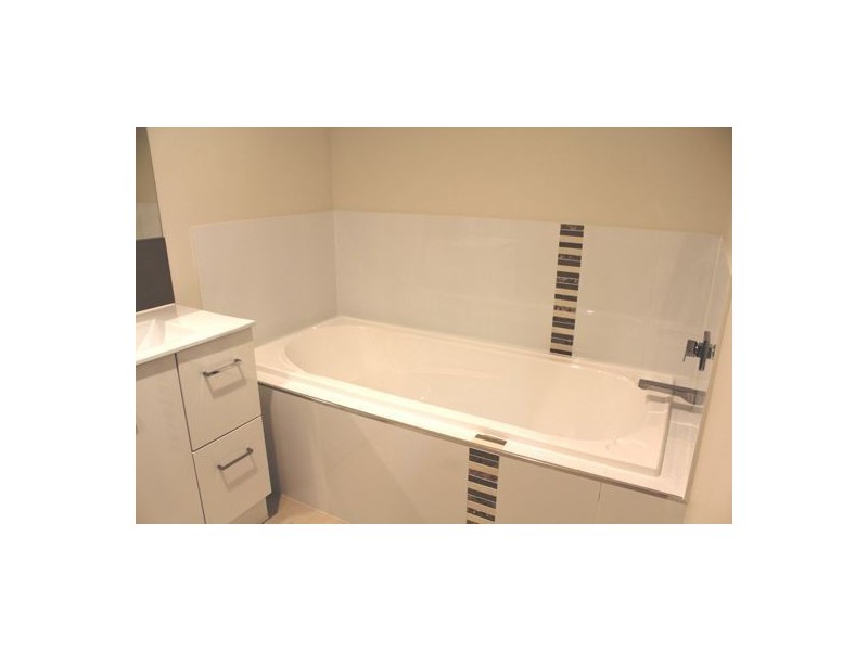 23 Narrabeen Street, Blacks Beach QLD 4740