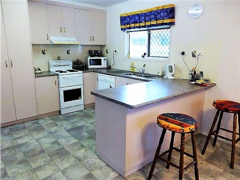 1/11 Andergrove Road, Andergrove QLD 4740