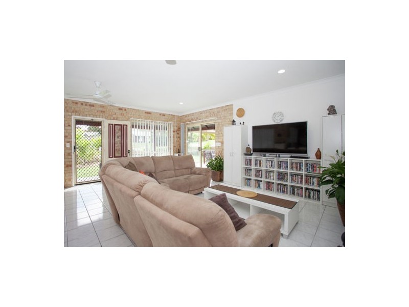 4 Matterson Avenue, Eimeo QLD 4740