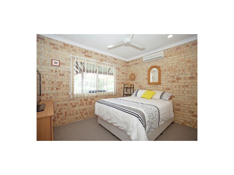 4 Matterson Avenue, Eimeo QLD 4740