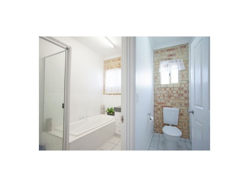 4 Matterson Avenue, Eimeo QLD 4740