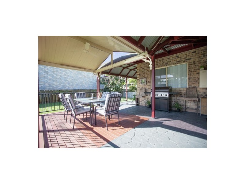 4 Matterson Avenue, Eimeo QLD 4740