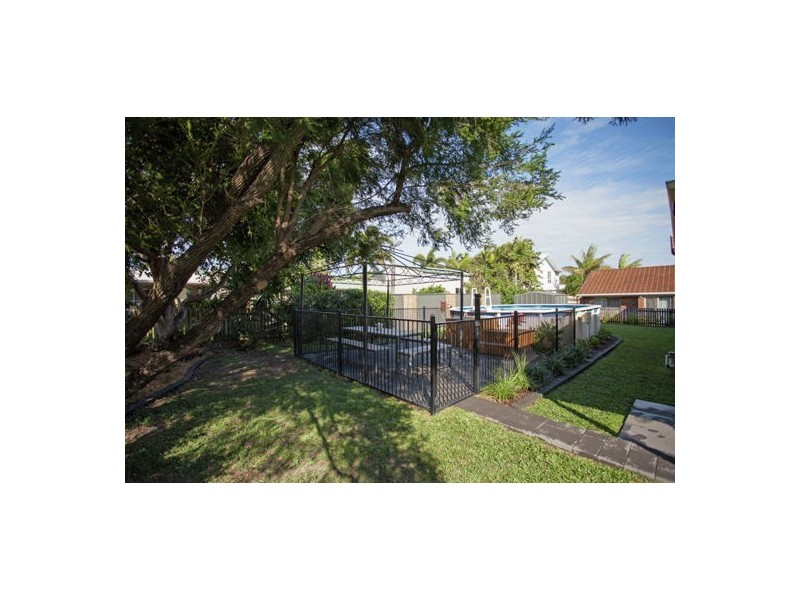 4 Matterson Avenue, Eimeo QLD 4740