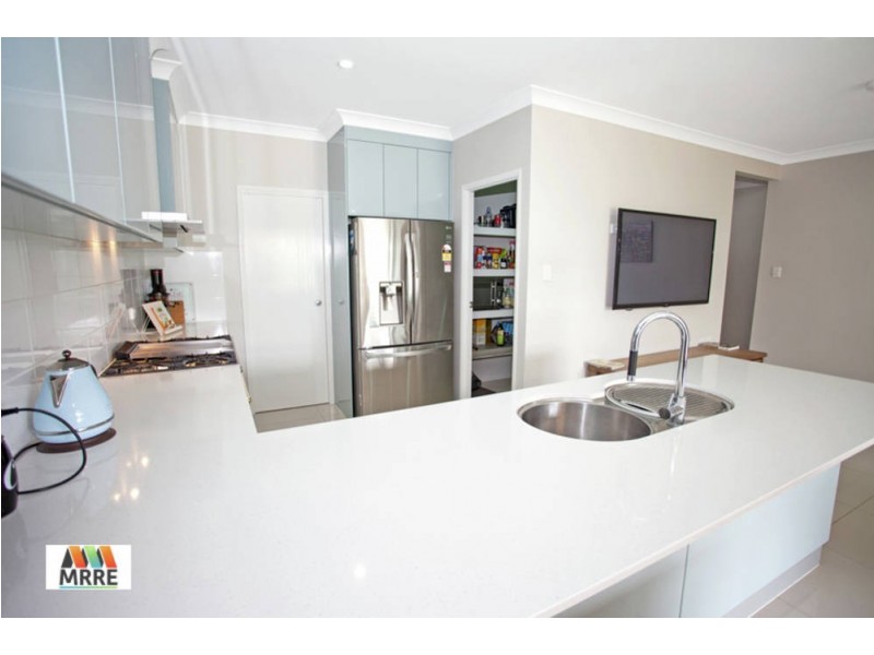 15 Barrier Street, Eton QLD 4741