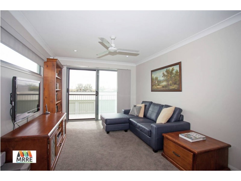 15 Barrier Street, Eton QLD 4741