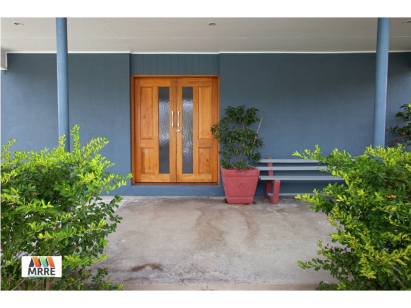 15 Barrier Street, Eton QLD 4741
