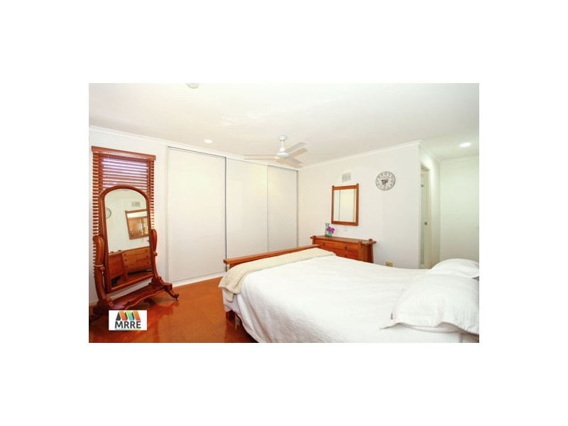4 Cedar Court, Eimeo QLD 4740