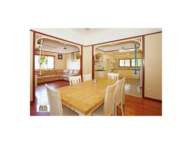 4 English Street, South Mackay QLD 4740