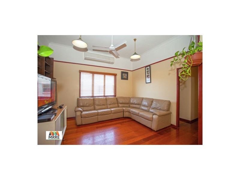 4 English Street, South Mackay QLD 4740