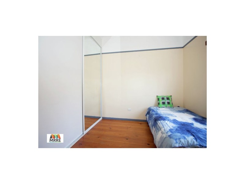 4 English Street, South Mackay QLD 4740