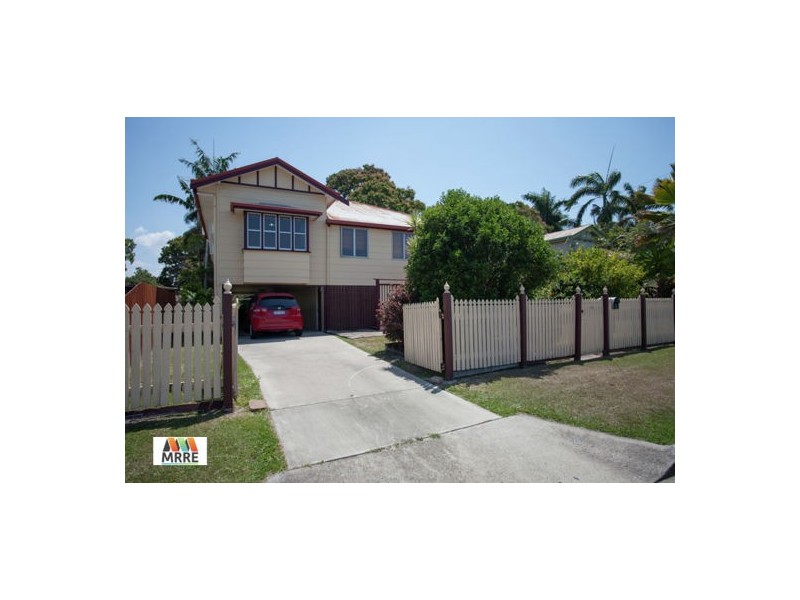 4 English Street, South Mackay QLD 4740