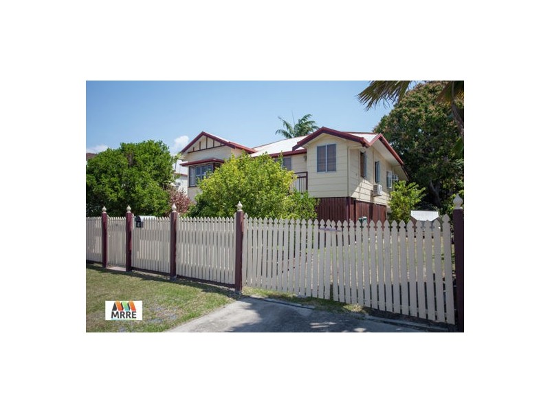 4 English Street, South Mackay QLD 4740