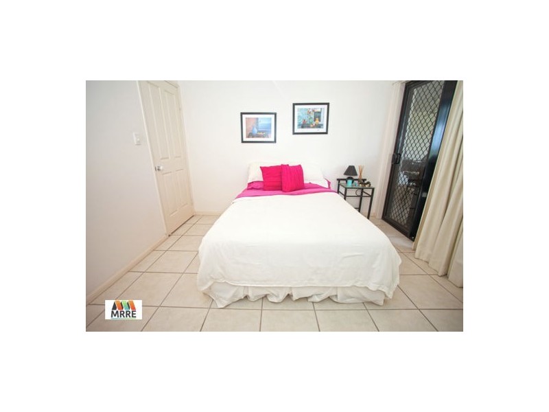 4 Seacove Court, Eimeo QLD 4740