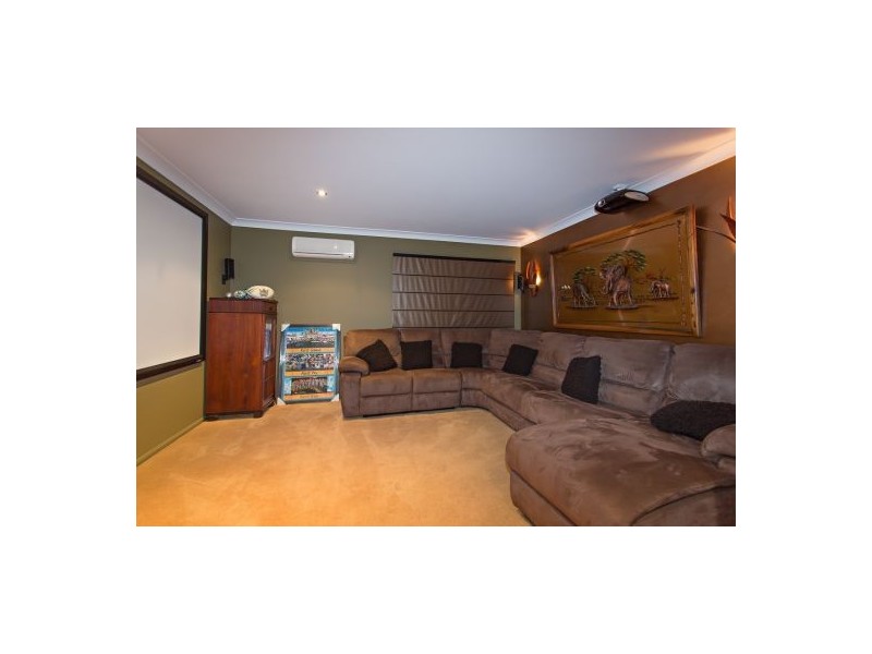 43 Manning Street, Rural View QLD 4740