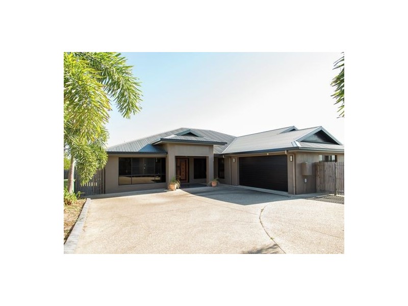 43 Manning Street, Rural View QLD 4740