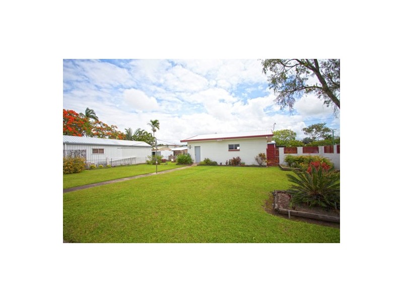 69 Mogford Street, West Mackay QLD 4740