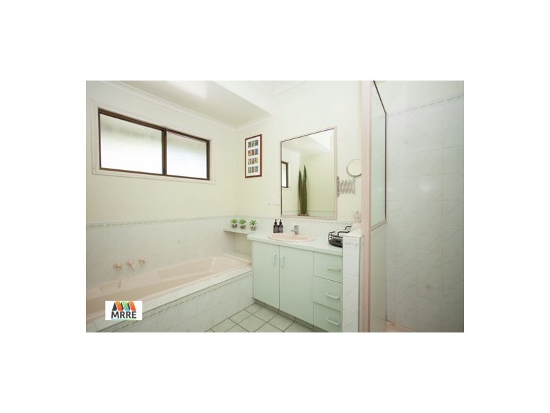 26 Mackenzie Street, Eimeo QLD 4740