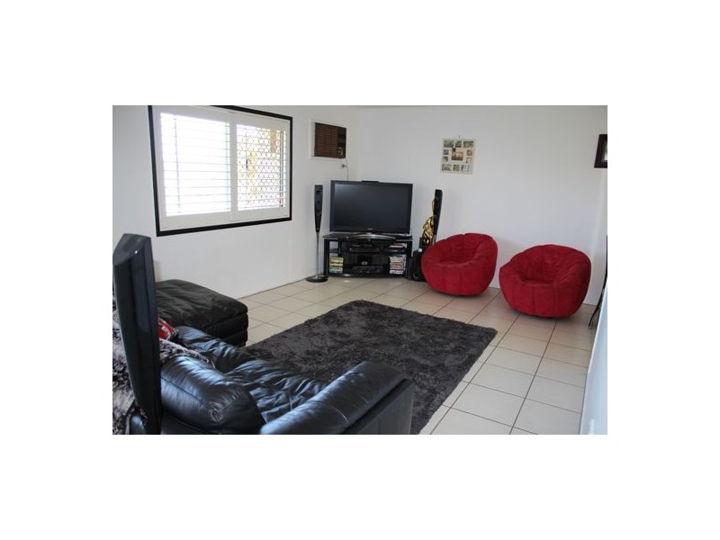 22 Holmes Drive, Beaconsfield QLD 4740
