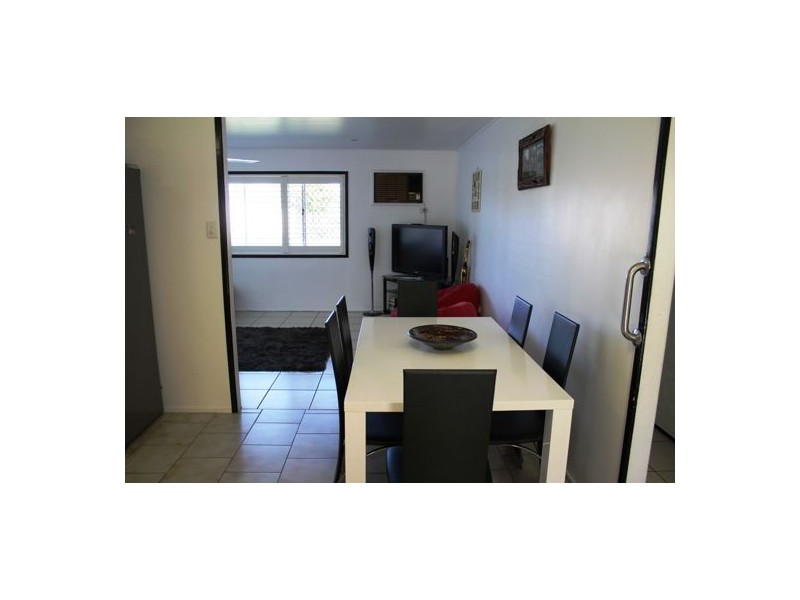 22 Holmes Drive, Beaconsfield QLD 4740
